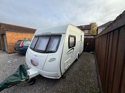 Lunar Quasar 462 Caravan 2 berth 2012 end bathroom full service history. Lunar Quasar 462 Caravan 2 berth 2012 end bathroom full service history.