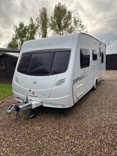 2008 LUNAR CLUBMAN ES 4 BERTH CARAVAN FOR SALE EVERYTHING WORKS, WIDE MAIN DOOR 2008 LUNAR CLUBMAN ES 4 BERTH CARAVAN FOR SALE EVERYTHING WORKS, WIDE MAIN DOOR