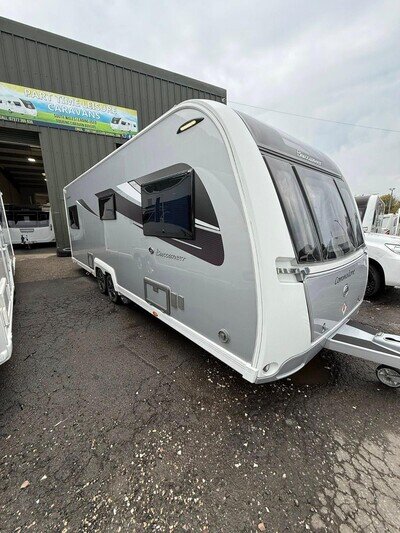 2020 BUCCANEER COMMADORE - 4 BERTH CARAVAN