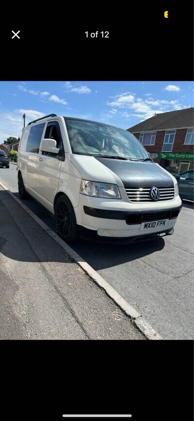 White, 2010 Volkswagen T5 Campervan White, 2010 Volkswagen T5 Campervan