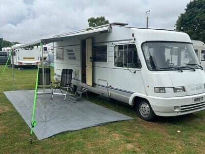Hymer B694 Motorhome (1995)