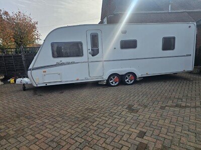 Abbey Spectrum 535 4 berth twin axle caravan island bed, quad mover & air awning