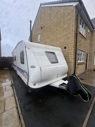 Hobby Presige Caravan