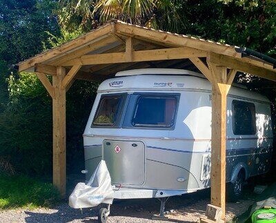 ERIBA TROLL 552 GT TOURING, 2008 in very good condition throughout.