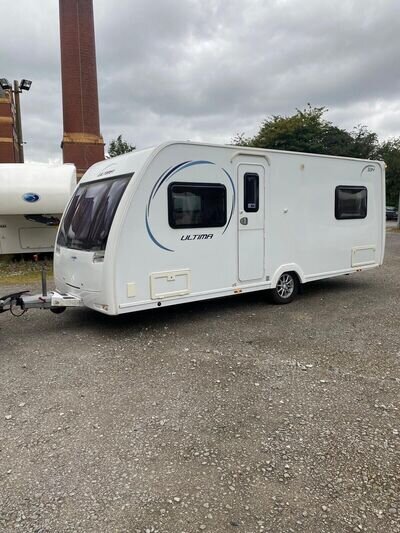 Lunar Ultima 534 2014 4 Berth Fixed Bed Caravan Lunar Ultima 534 2014 4 Berth Fixed Bed Caravan