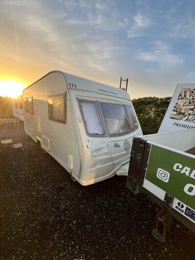 Avondale 5 Berth Caravan Has Damp No Reserve