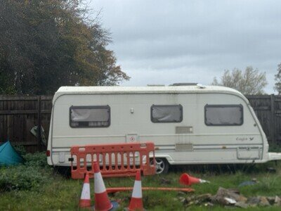 Avondale Eagle Caravan