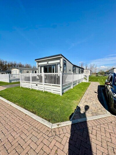 Seaside Luxury Lodge CALL TOM 0️⃣7️⃣9️⃣7️⃣9️⃣1️⃣2️⃣7️⃣8️⃣5️⃣5️⃣