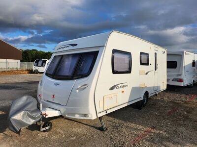Lunar Quasar 524 Touring Caravan Lunar Quasar 524 Touring Caravan