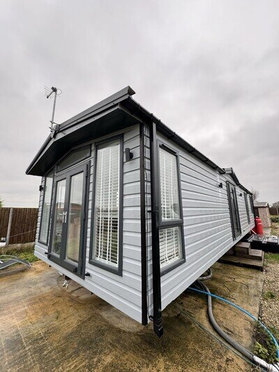 Omar Holmwood 48x14 Single Unit 2 bedroom Static Challet