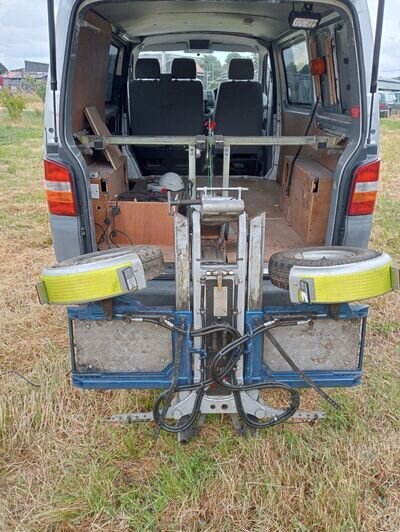 VW T5 With Ex RAC FOLDING DOLLY VW T5 With Ex RAC FOLDING DOLLY