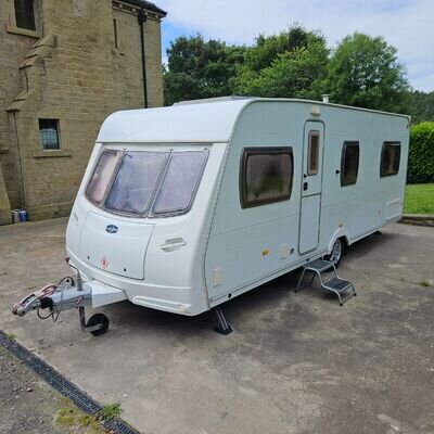 Lunar Solaris 4 berth caravan fixed bed Lunar Solaris 4 berth caravan fixed bed