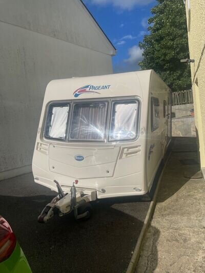 Bailey pageant champagne 4 berth end bathroom Bailey pageant champagne 4 berth end bathroom