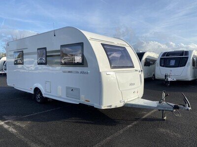 2016 ADRIA ALTEA 552 UP TRENT LUXURY TOURING CARAVAN