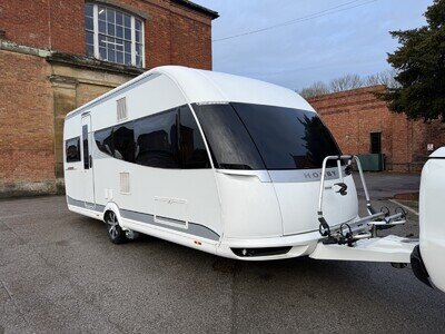 2017 Hobby Premium 495 UL Rare Braked Caravan Very Low Use