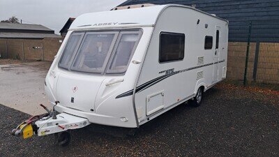 2007 Abbey GTS 416 - 4 berth Caravan with motormover and awning