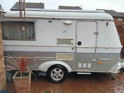 ERIBA TRITON 420GT lightweight pop top micro caravan 2002 mover & bathroom