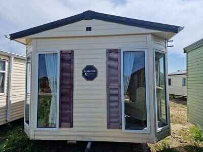 BK BLUEBIRD SENATOR 39X12 2 BED 2005 MODEL BK BLUEBIRD SENATOR 39X12 2 BED 2005 MODEL