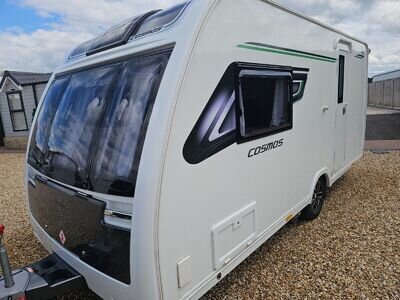 2019 Lunar Cosmos 462 2 Berth Caravan with motor mover 2019 Lunar Cosmos 462 2 Berth Caravan with motor mover