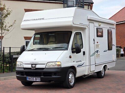 Peugeot Boxer Avantgarde 400RL Compass 2.2 Diesel Manual 5 Speed 2005 4 Berth