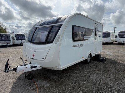 2 BERTH STERLING ECCLES SPORT 442 2012 END WASHROOM WITH 3 MONTHS WARRANTY