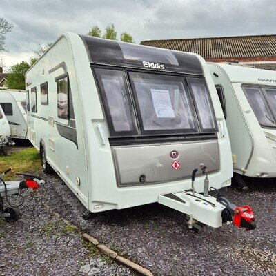 Elddis Crusader Shamal 4 Berth Caravan, Fixed Single Beds, Large End Bathroom