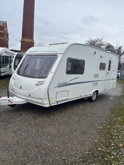 Sterling Eccles Moonstone 4 Berth End Washroom Caravan