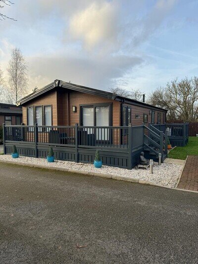Willerby Pinehurst Twin Lodge - Pre Loved in North Yorkshire - Lodge
