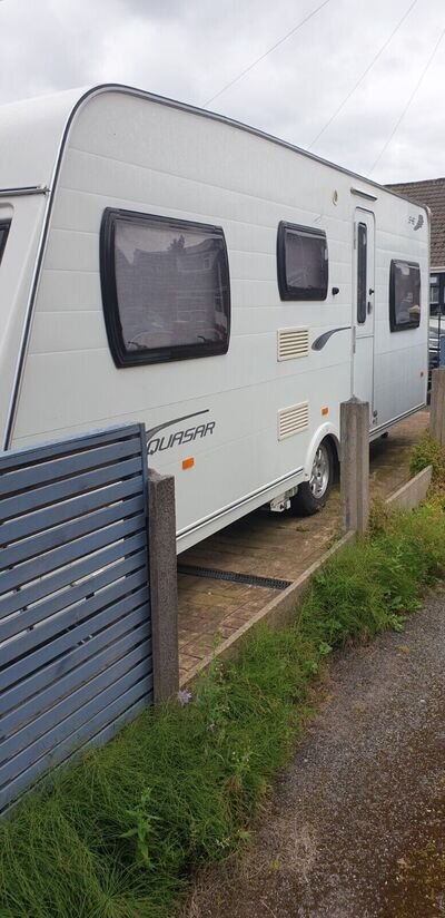 2011 Lunar Quasar 546 - 6 berth caravan with awning 2011 Lunar Quasar 546 - 6 berth caravan with awning