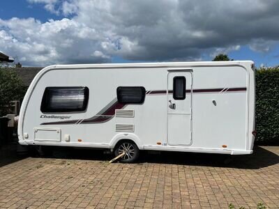 2011 Swift Challenger Touring Caravan with Motor Mover 2011 Swift Challenger Touring Caravan with Motor Mover