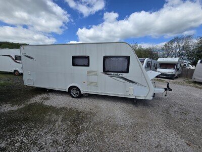 ELDDIS XPLORE 504 4-bed 2012r