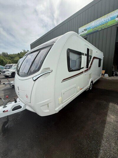 2017 SWIFT CONQUEROR 560 - 4 BERTH CARAVAN