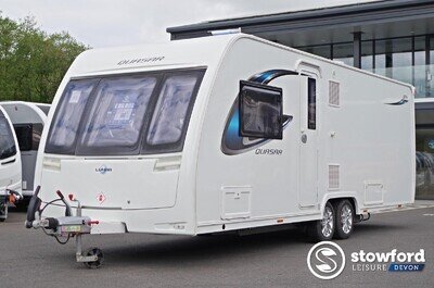 Lunar Quasar 674, 2017 Used Touring Caravan