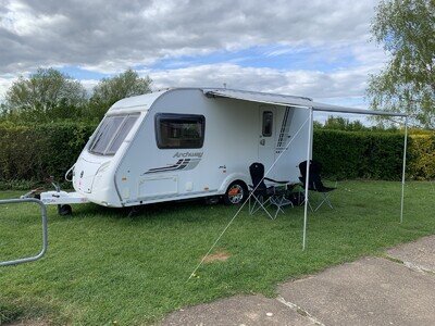 Swift Archway Woodford 2011 Caravan