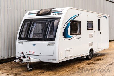 Lunar Cosmos 524 4 berth single axle touring caravan 2018