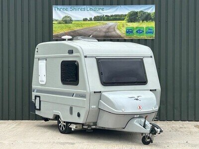2022 Freedom Jetstream First Class Flair 2 berth lightweight caravan
