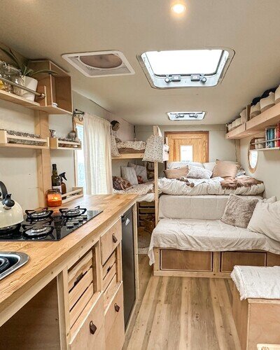 Mercedes Vario 814 Library bus Motorhome Off Grid Family Campervan 4 berth