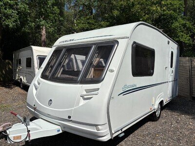 STERLING EUROPA 460 - 2007 - 2 BERTH - REAR BATHROOM - MOTOR MOVER