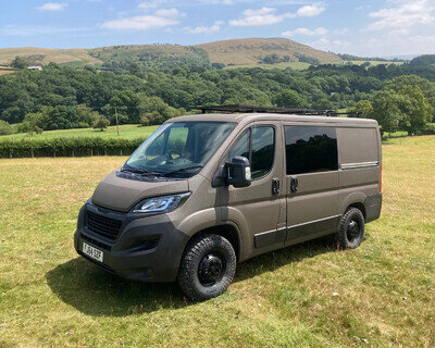 Chunky SWB off-grid Camper van Boxer STUNNING