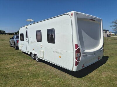 2009 Lunar Lexon 640 Fixed island bed Twin axle Touring Caravan Vgc! 4 berth