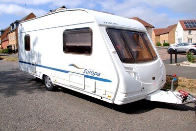 Caravan STERLING EUROPA 500 fixed bed 4 Berth 2006