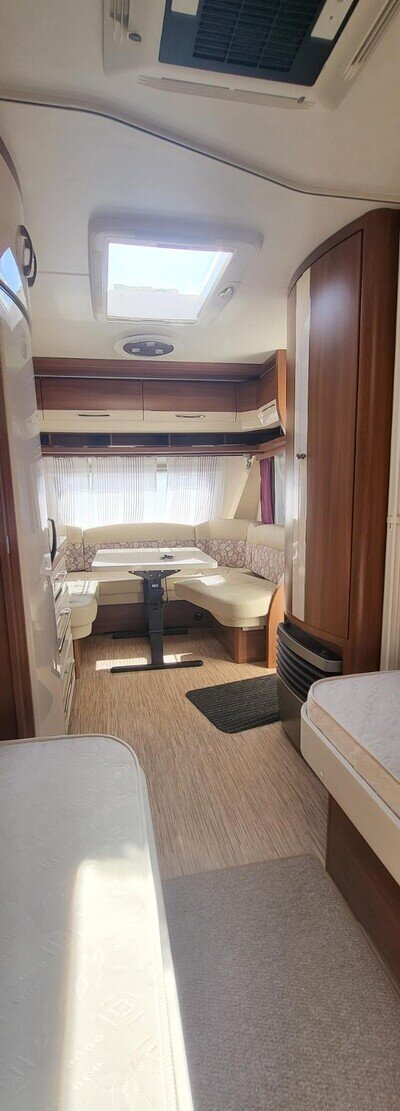 Hobby Excellent 540 WLU, Year 2017, Touring Caravan for sale