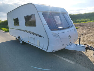 2007 Swift Challenger 530 4 Berth Caravan With Air Awning - Bunk Bed Layout 2007 Swift Challenger 530 4 Berth Caravan With Air Awning - Bunk Bed Layout