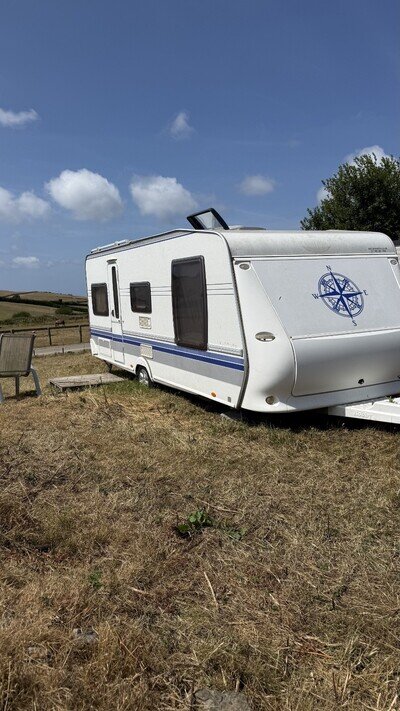 Hobby 570 super quality interior touring caravan 2008 fixed island kingsize bed