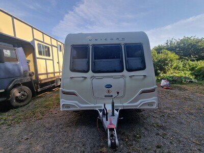 2011 Bailey Unicorn Valencia 4 Berth Fixed Bed Touring Caravan