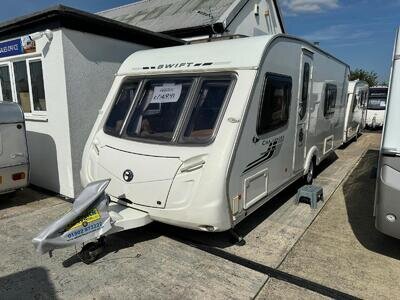 Swift Challenger 570 Fixed Double Bed Full Rear Bathroom Swift Challenger 570 Fixed Double Bed Full Rear Bathroom