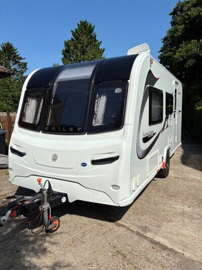 2021 Bailey Unicorn Merida Black Ed 2 Berth Touring Caravan with Motor Mover