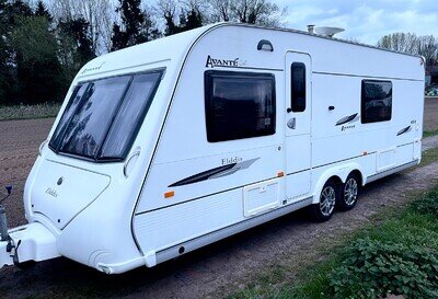 Elddis Avante Club 624 luxury twin axle fixed bed 4 berth touring caravan