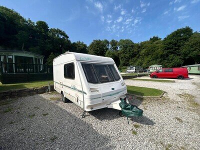 2 Berth Caravan 2000 Sterling Europa 390 caravan