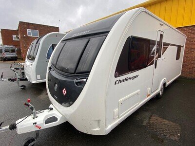 JUNE SALE - 2021 Swift Challenger 560 Rear Island Bed - WAS £21995